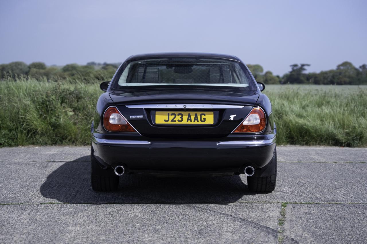 2004 Jaguar XJ SUPER V8
