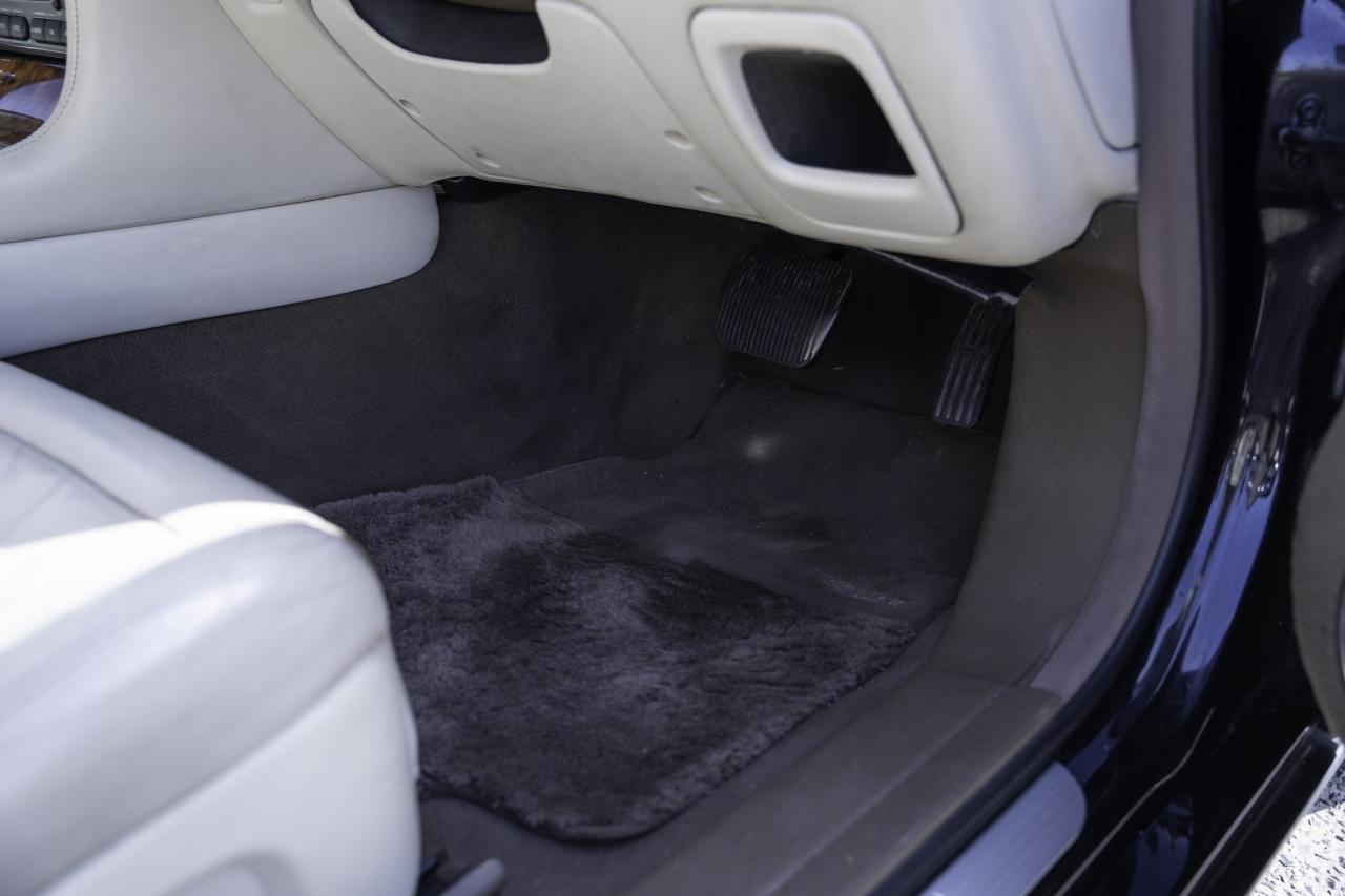 2004 Jaguar XJ SUPER V8