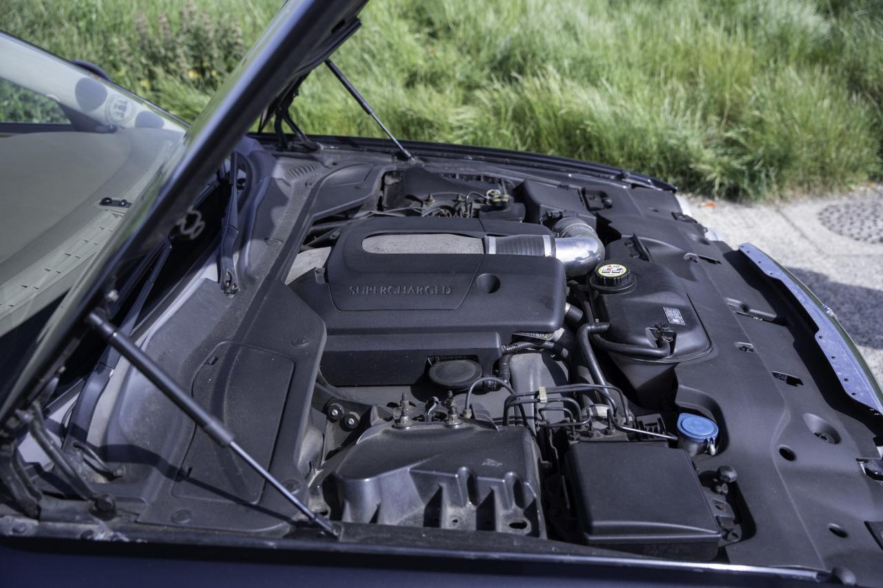 2004 Jaguar XJ SUPER V8