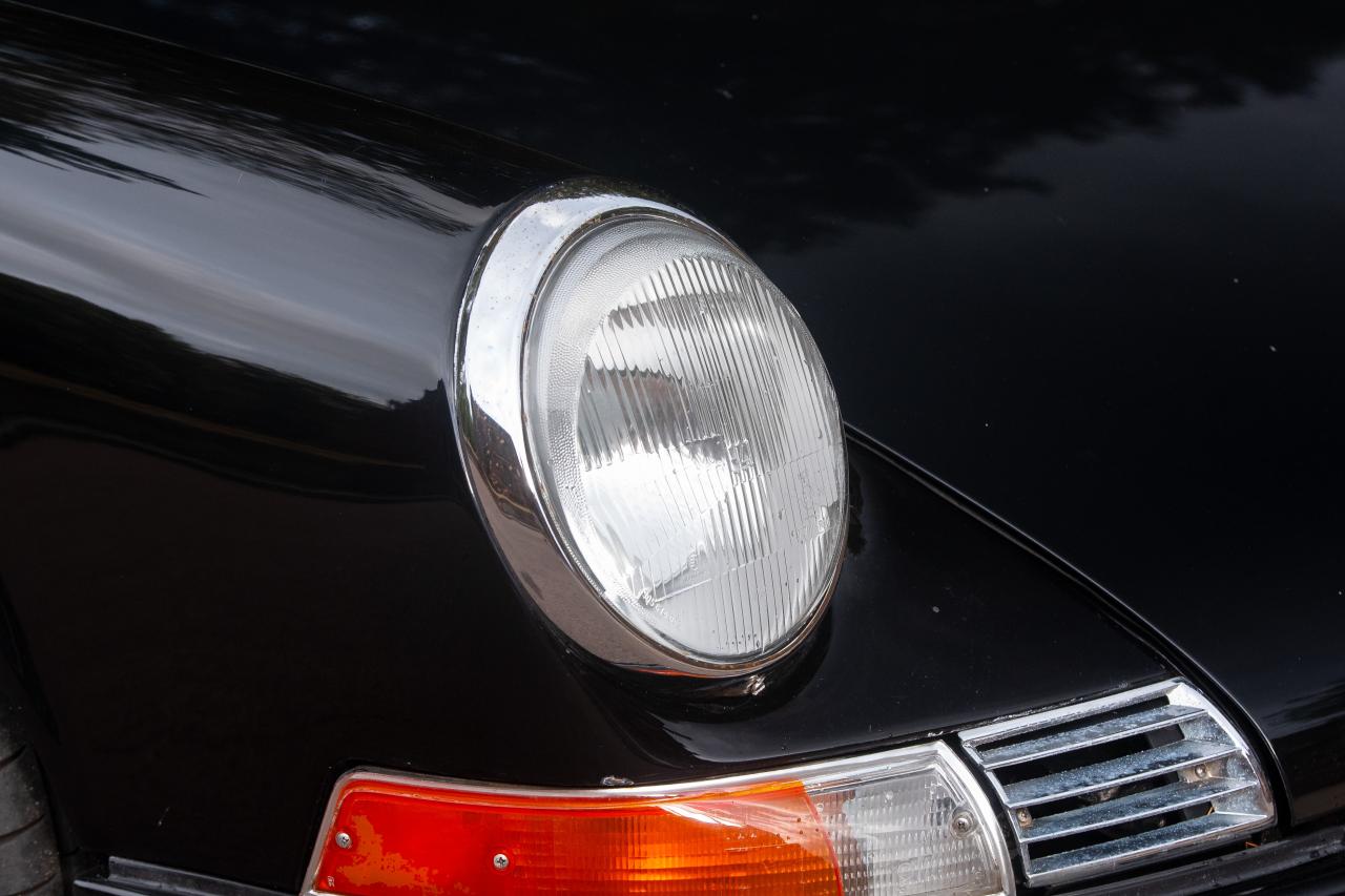 1988 Porsche 911 Carrera 3.2 G50 Backdate to S/T style