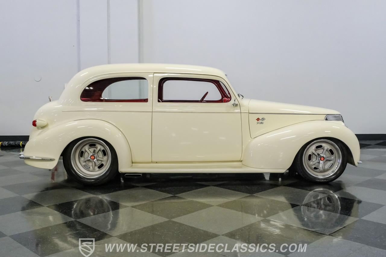 1939 Chevrolet Master Deluxe Restomod