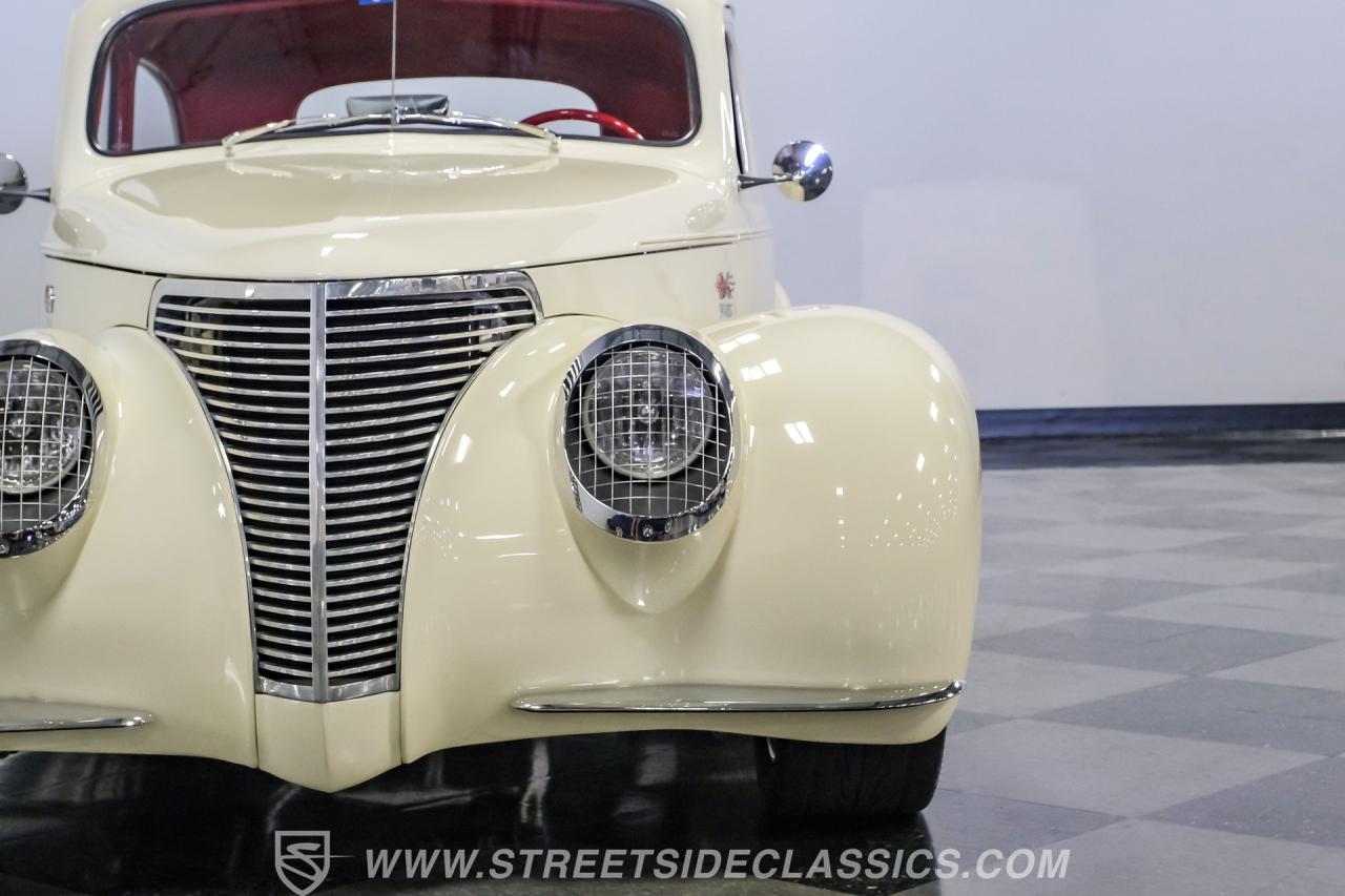 1939 Chevrolet Master Deluxe Restomod
