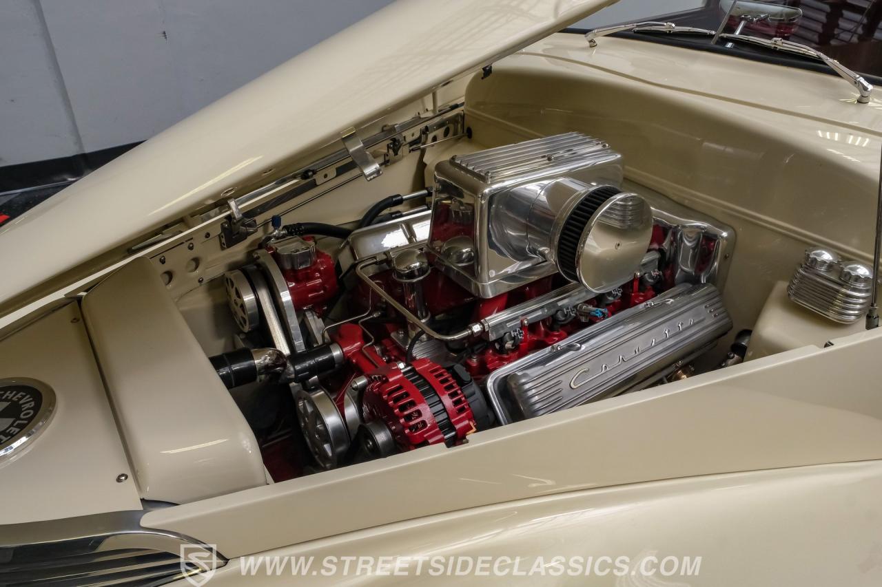 1939 Chevrolet Master Deluxe Restomod