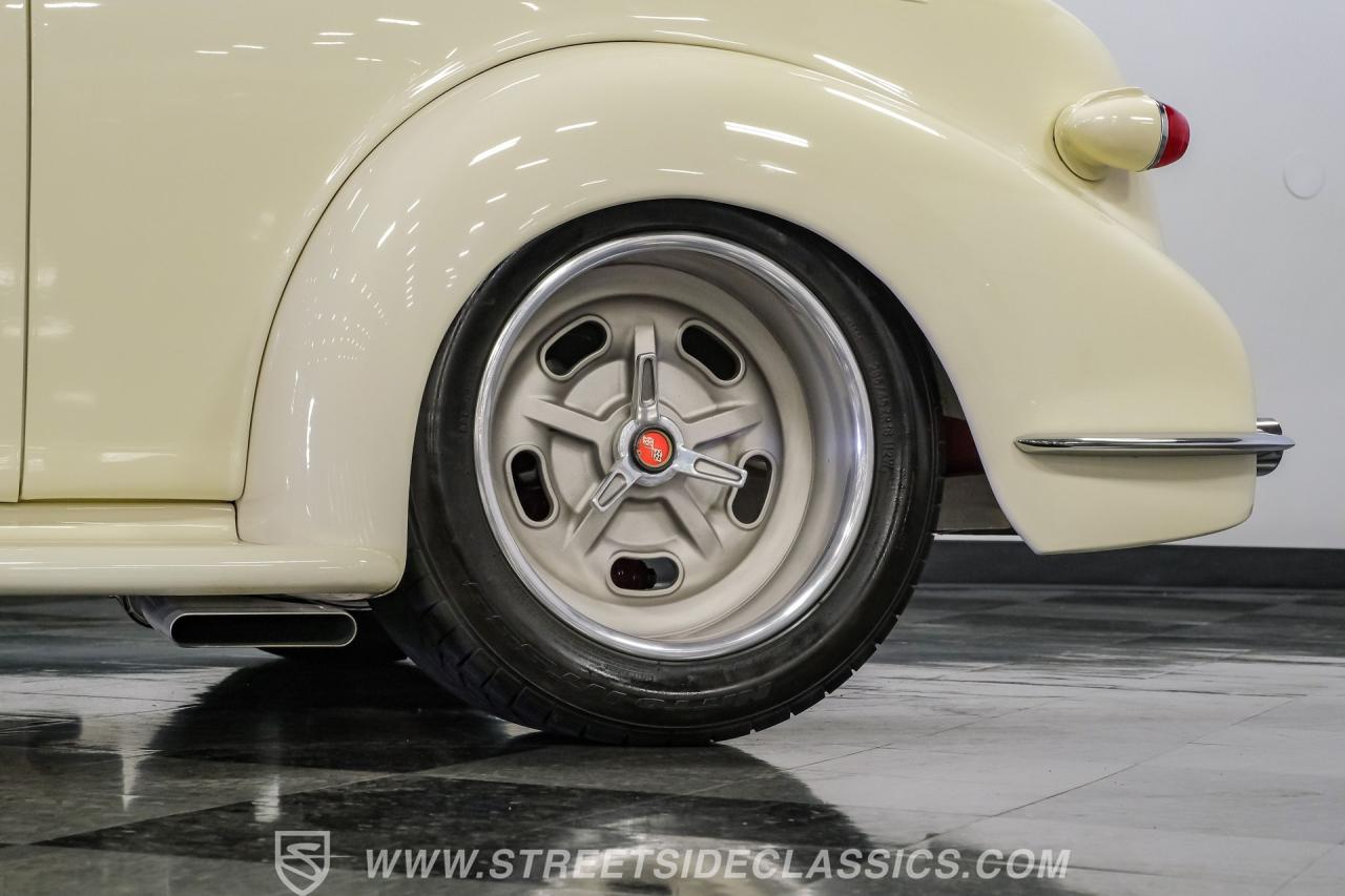 1939 Chevrolet Master Deluxe Restomod