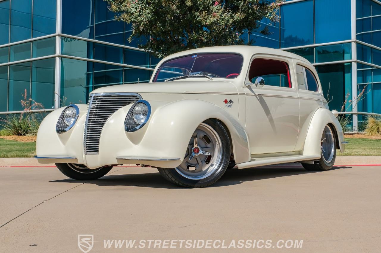 1939 Chevrolet Master Deluxe Restomod