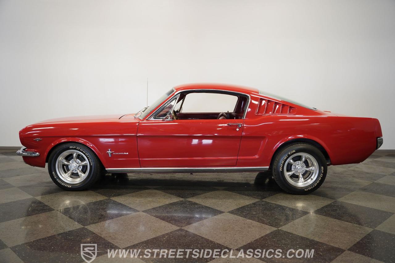 1965 Ford Mustang Fastback