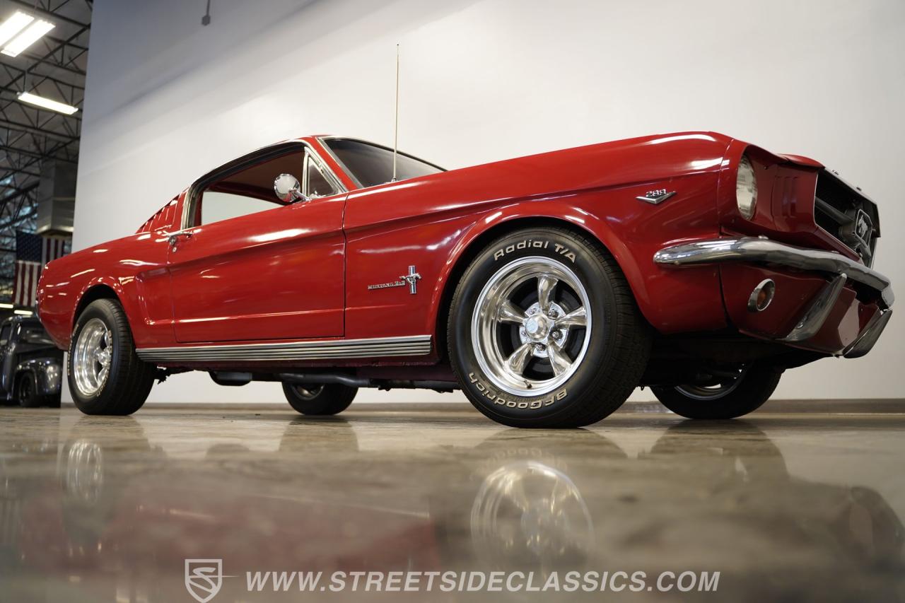 1965 Ford Mustang Fastback