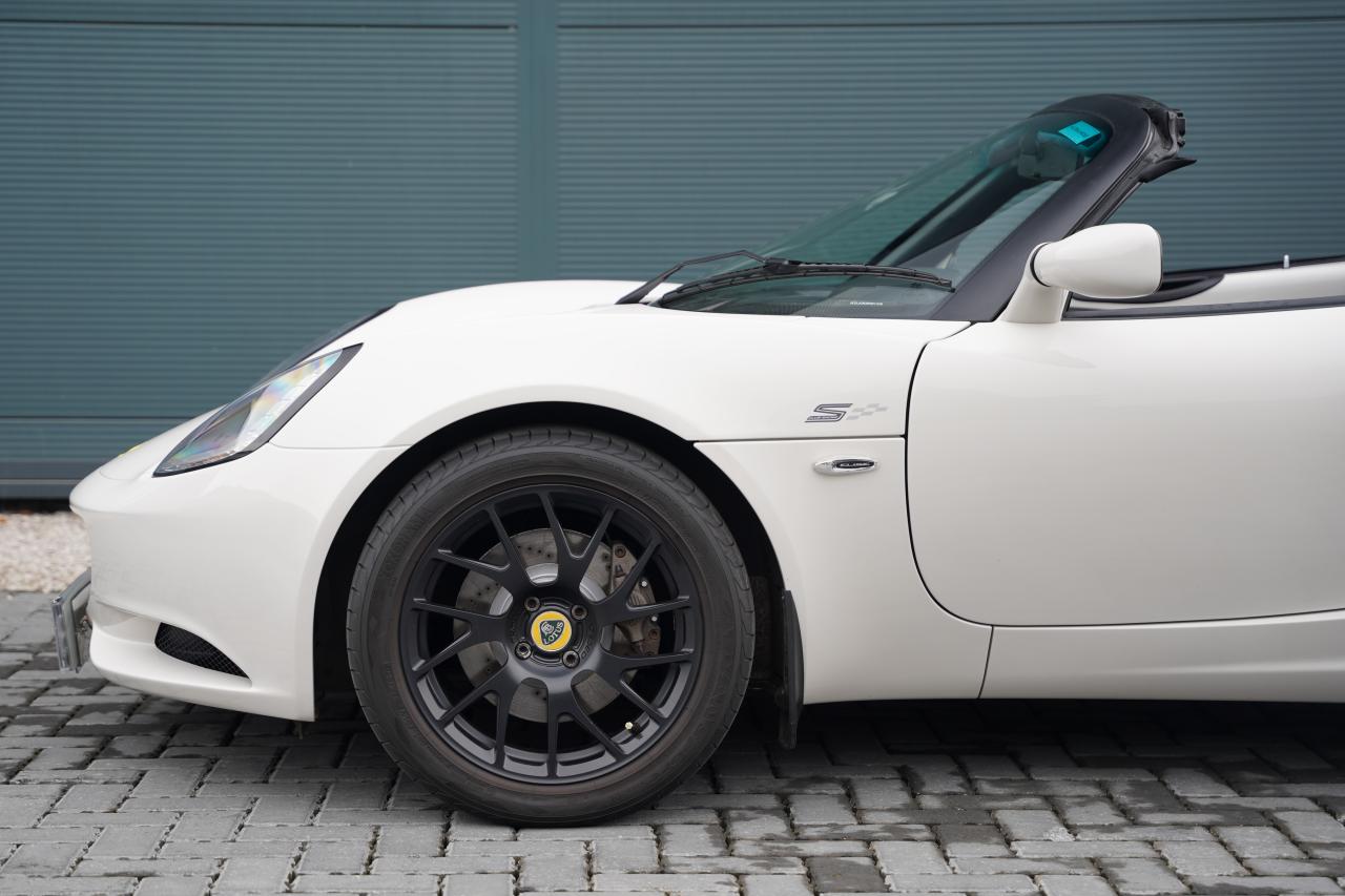 2016 Lotus Elise