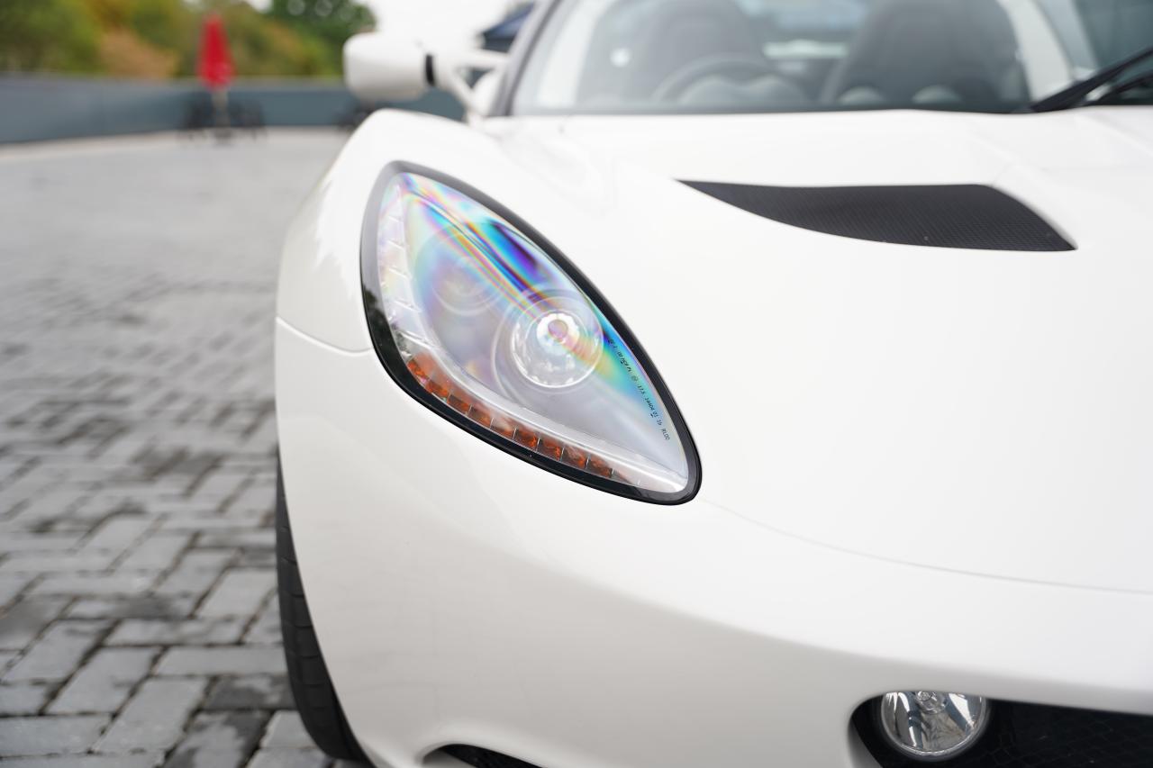 2016 Lotus Elise