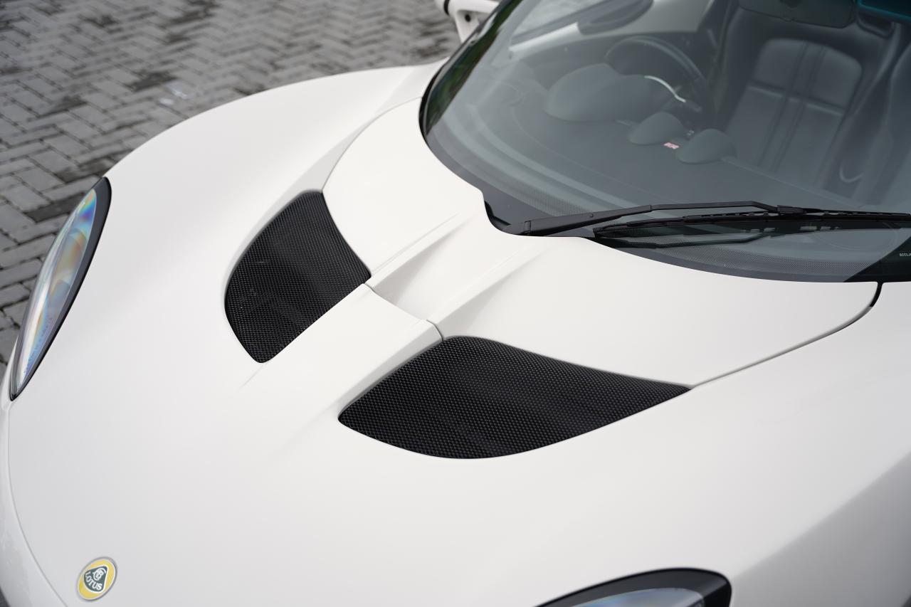 2016 Lotus Elise