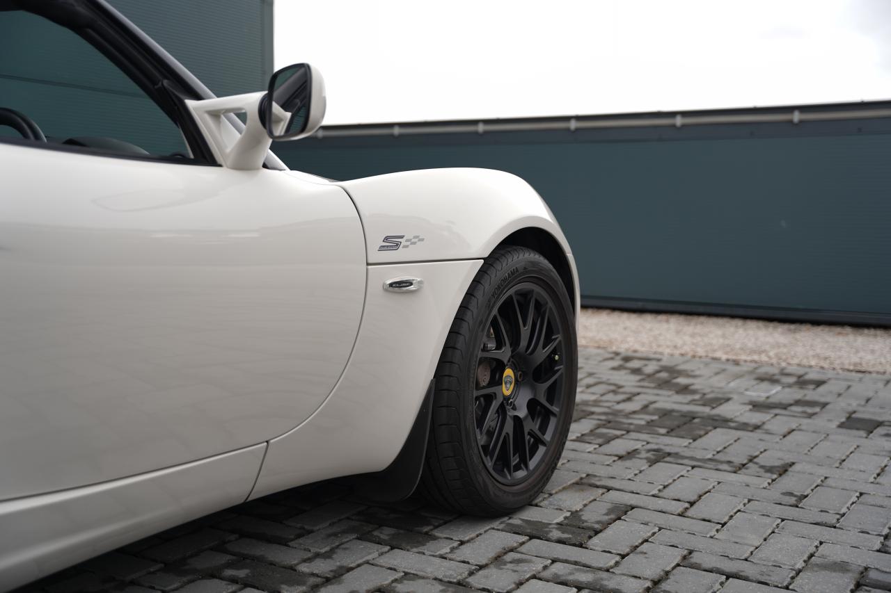2016 Lotus Elise