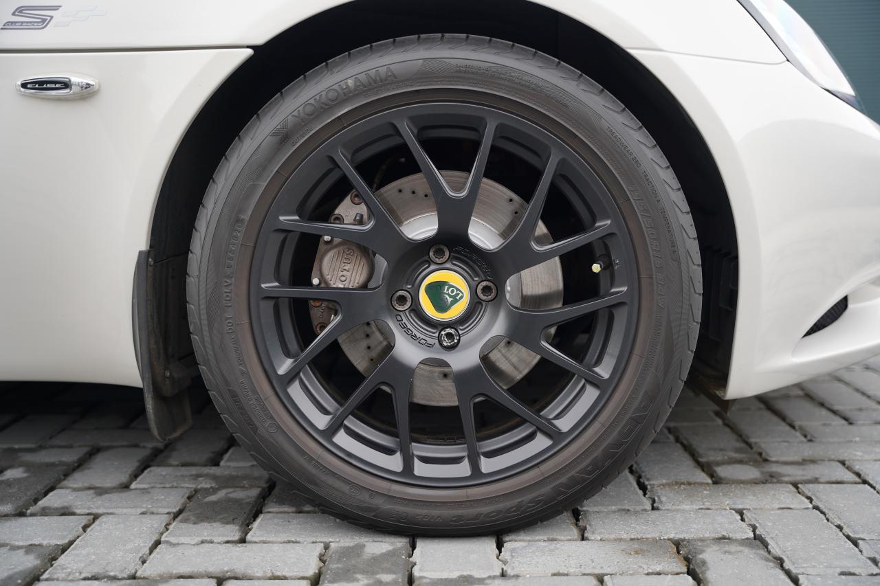 2016 Lotus Elise