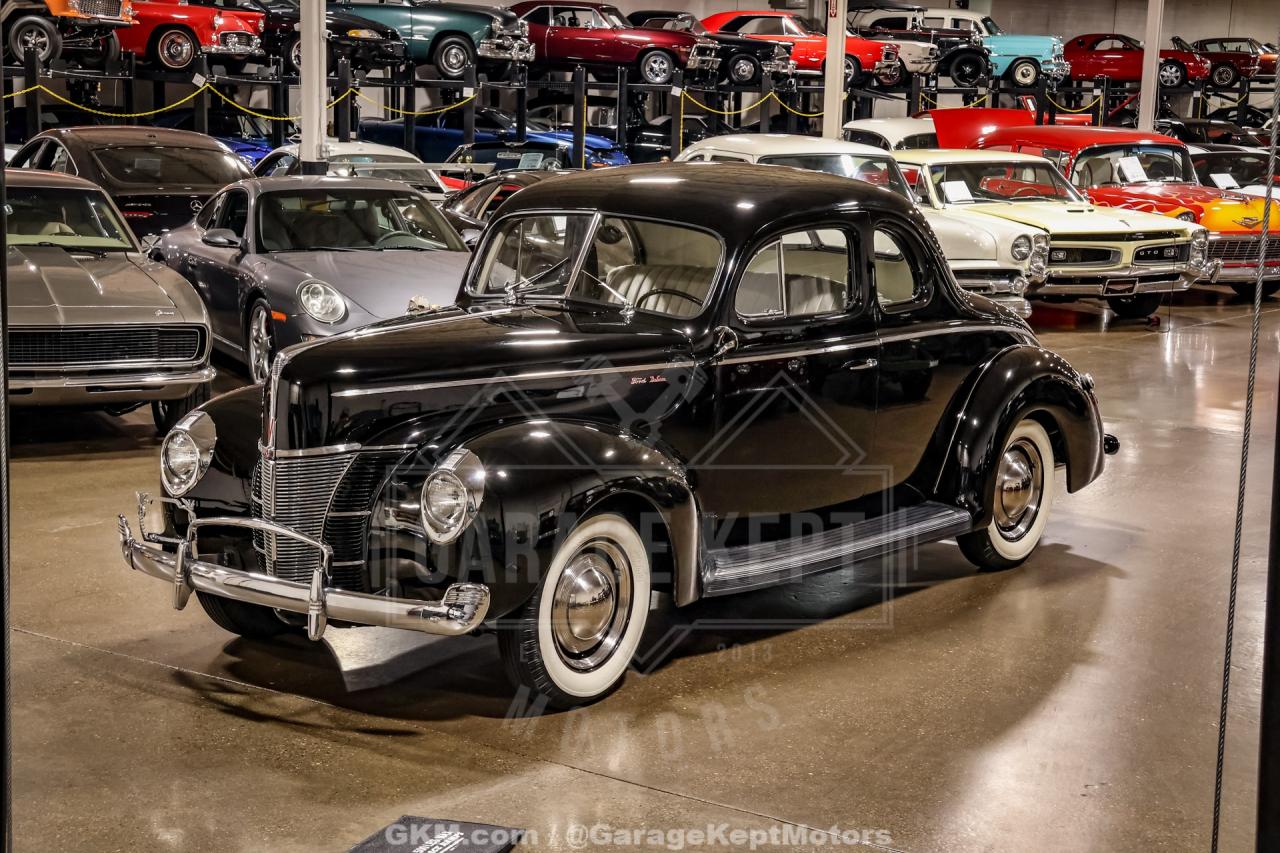 1940 Ford Deluxe