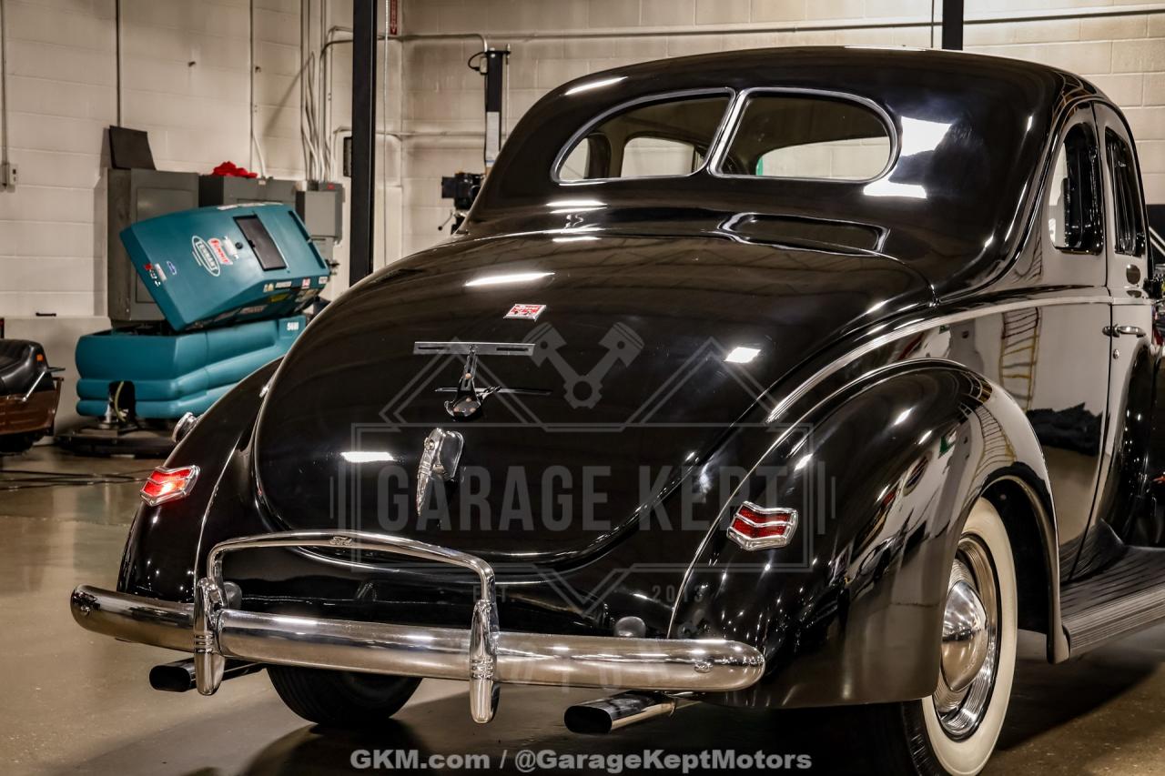1940 Ford Deluxe