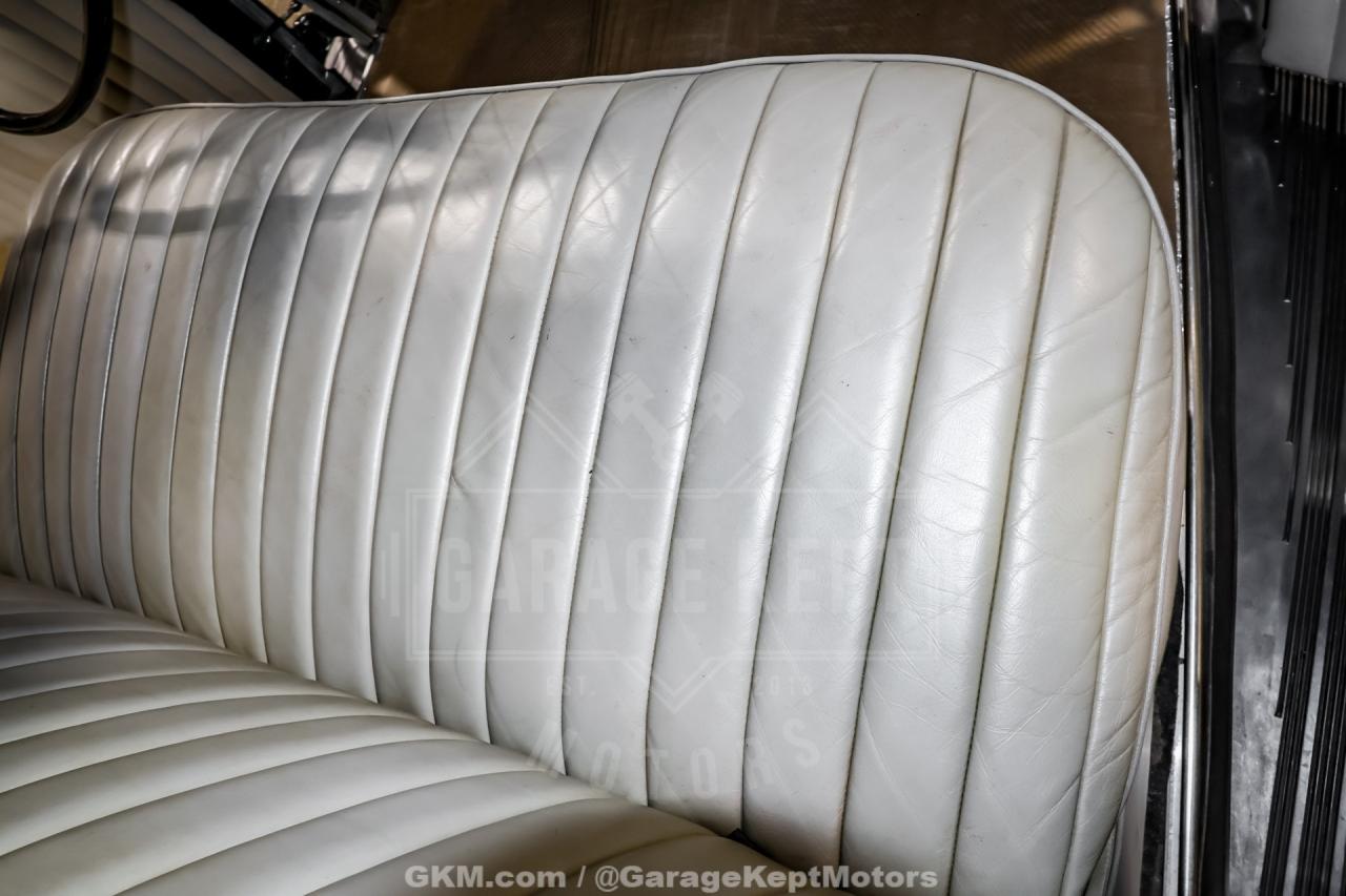 1940 Ford Deluxe