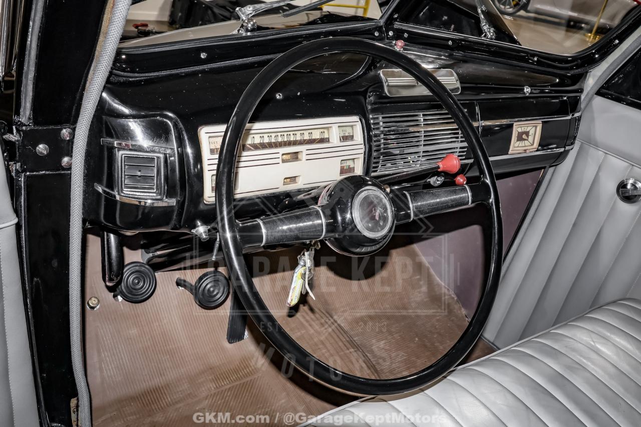 1940 Ford Deluxe