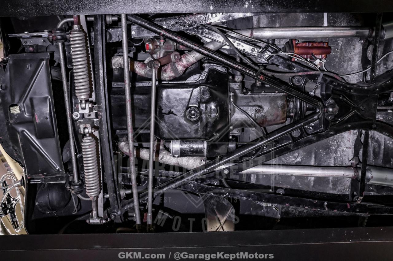 1940 Ford Deluxe