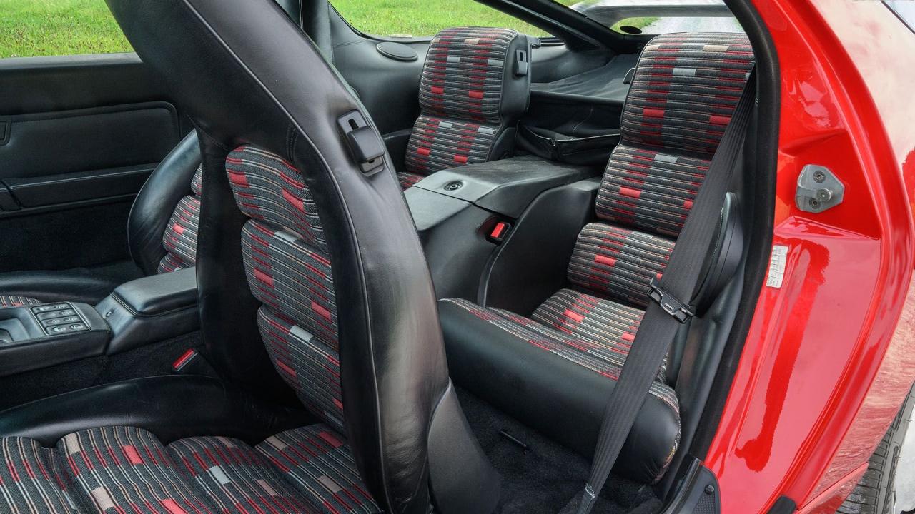 1989 Porsche 928 S4