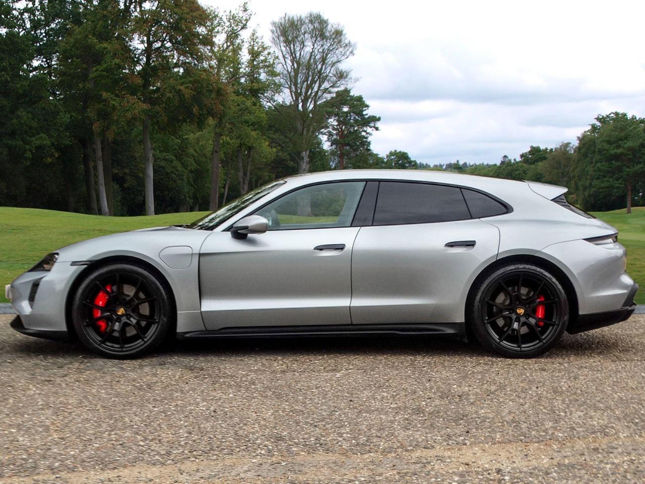 2023 Porsche Performance Plus 93.4kWh GTS Sport Turismo Auto 4WD 5dr (11kW Charger)