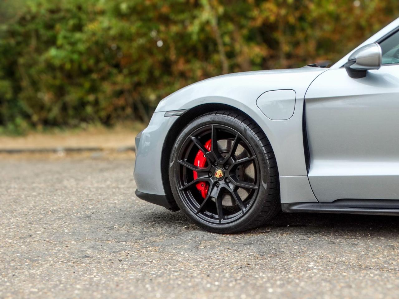2023 Porsche Performance Plus 93.4kWh GTS Sport Turismo Auto 4WD 5dr (11kW Charger)