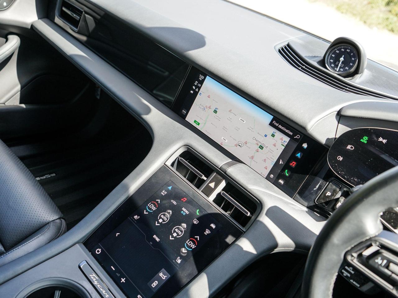 2022 Porsche Performance 79.2kWh Auto RWD 4dr (11kW Charger)