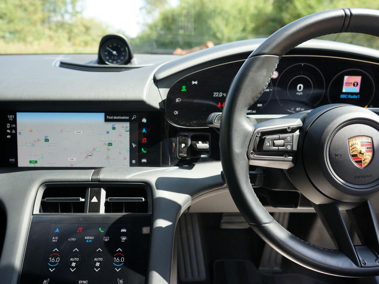 2022 Porsche Performance 79.2kWh Auto RWD 4dr (11kW Charger)