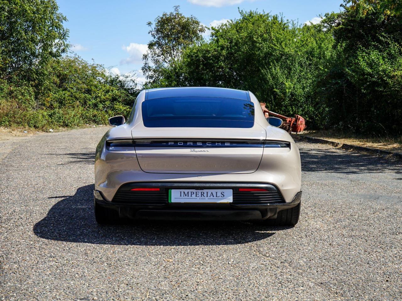 2022 Porsche Performance 79.2kWh Auto RWD 4dr (11kW Charger)