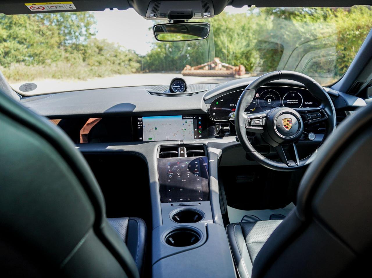 2022 Porsche Performance 79.2kWh Auto RWD 4dr (11kW Charger)