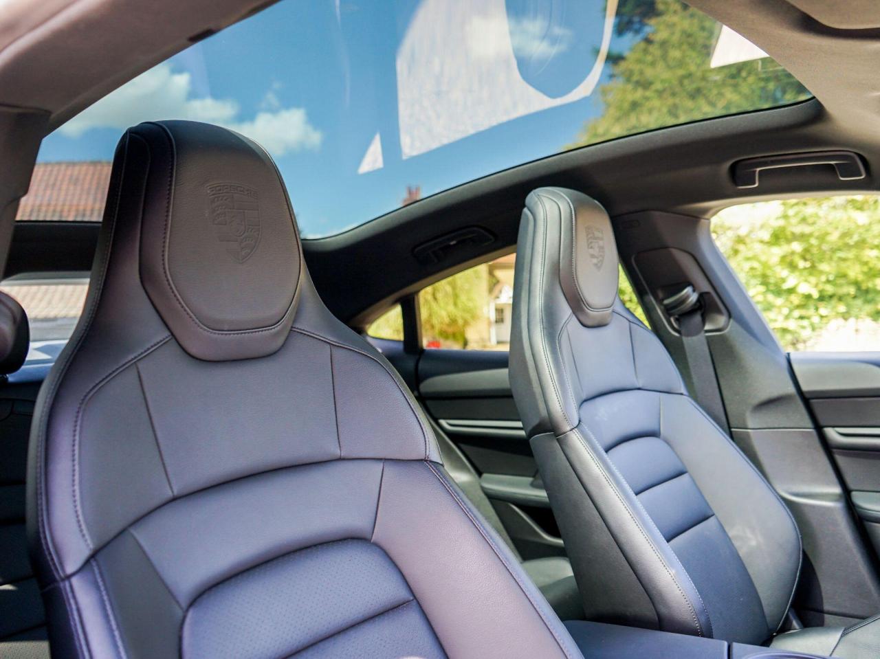 2022 Porsche Performance 79.2kWh Auto RWD 4dr (11kW Charger)