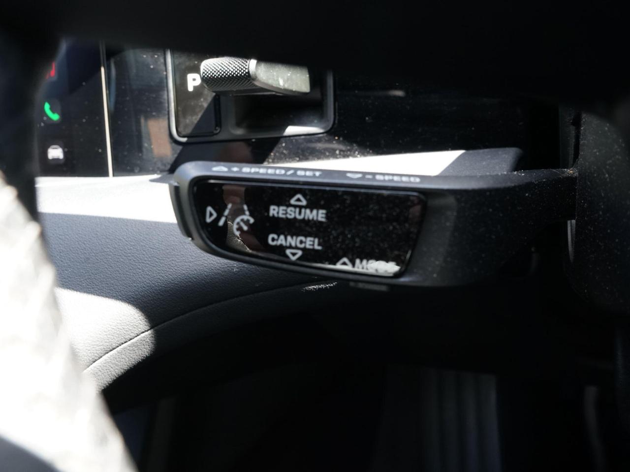 2022 Porsche Performance 79.2kWh Auto RWD 4dr (11kW Charger)