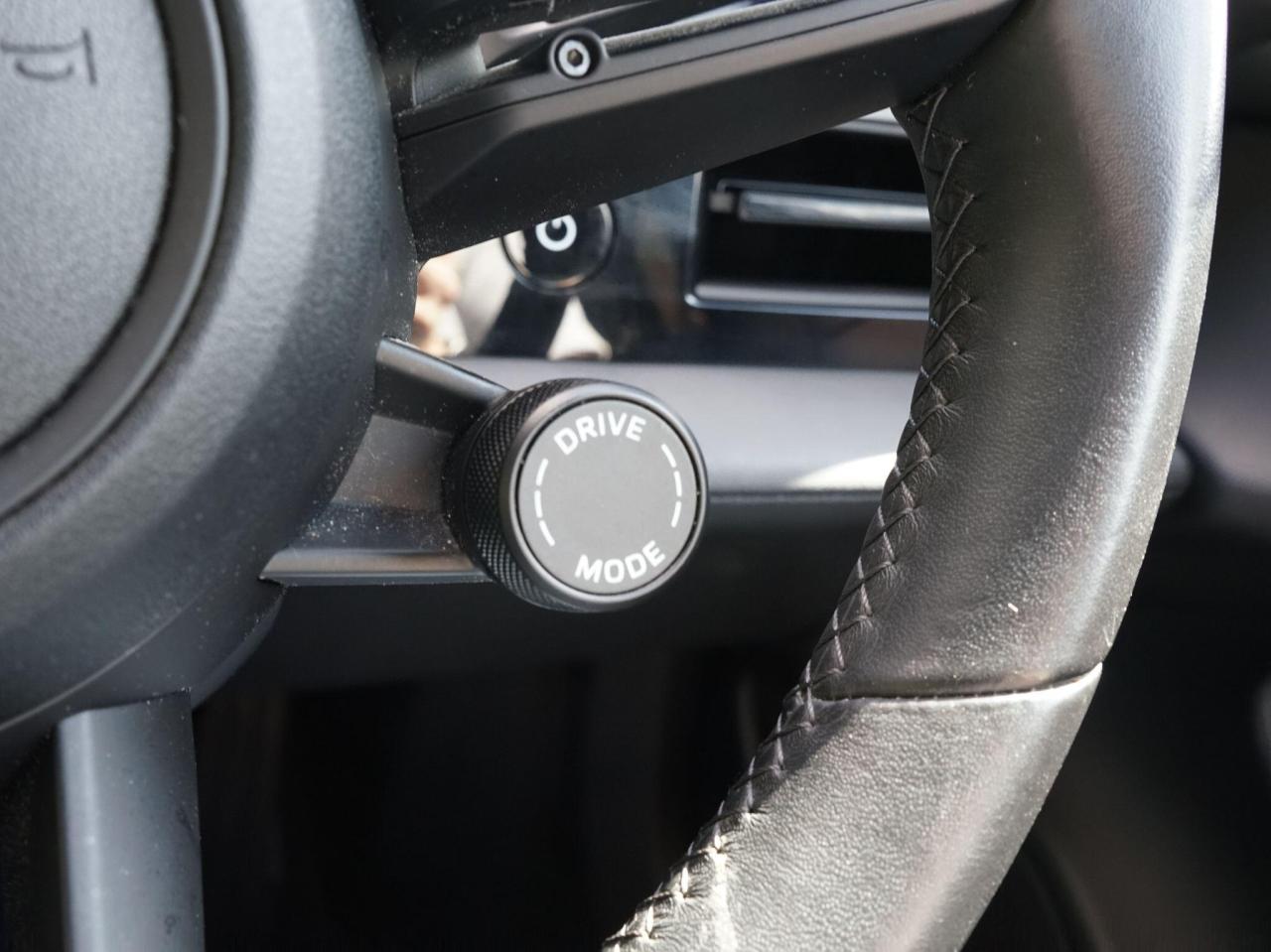 2022 Porsche Performance 79.2kWh Auto RWD 4dr (11kW Charger)