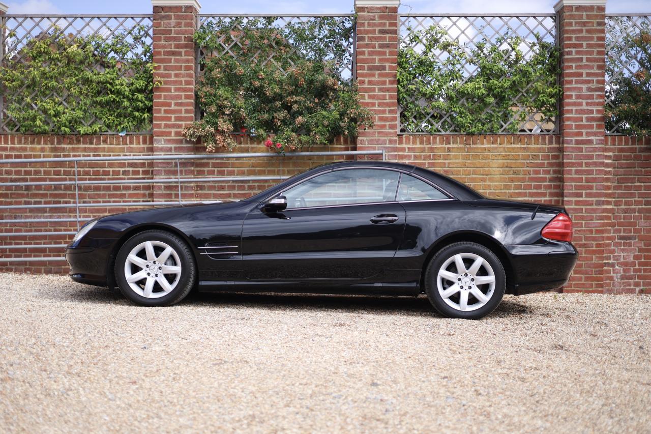 2004 Mercedes - Benz SL350 Convertible