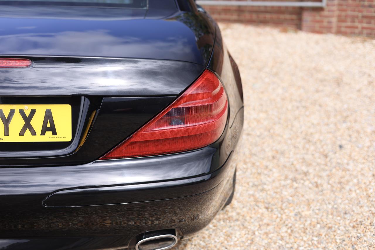 2004 Mercedes - Benz SL350 Convertible