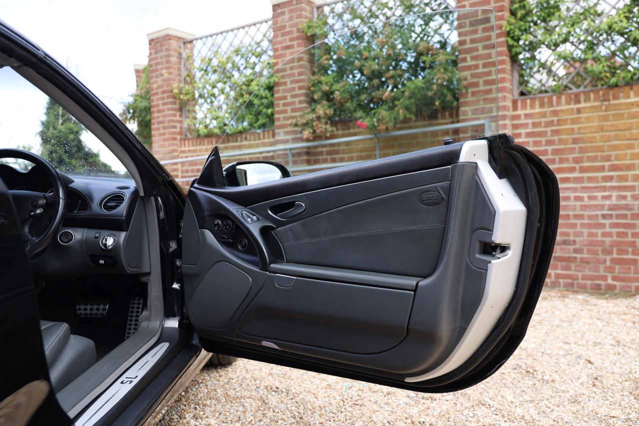 2004 Mercedes - Benz SL350 Convertible