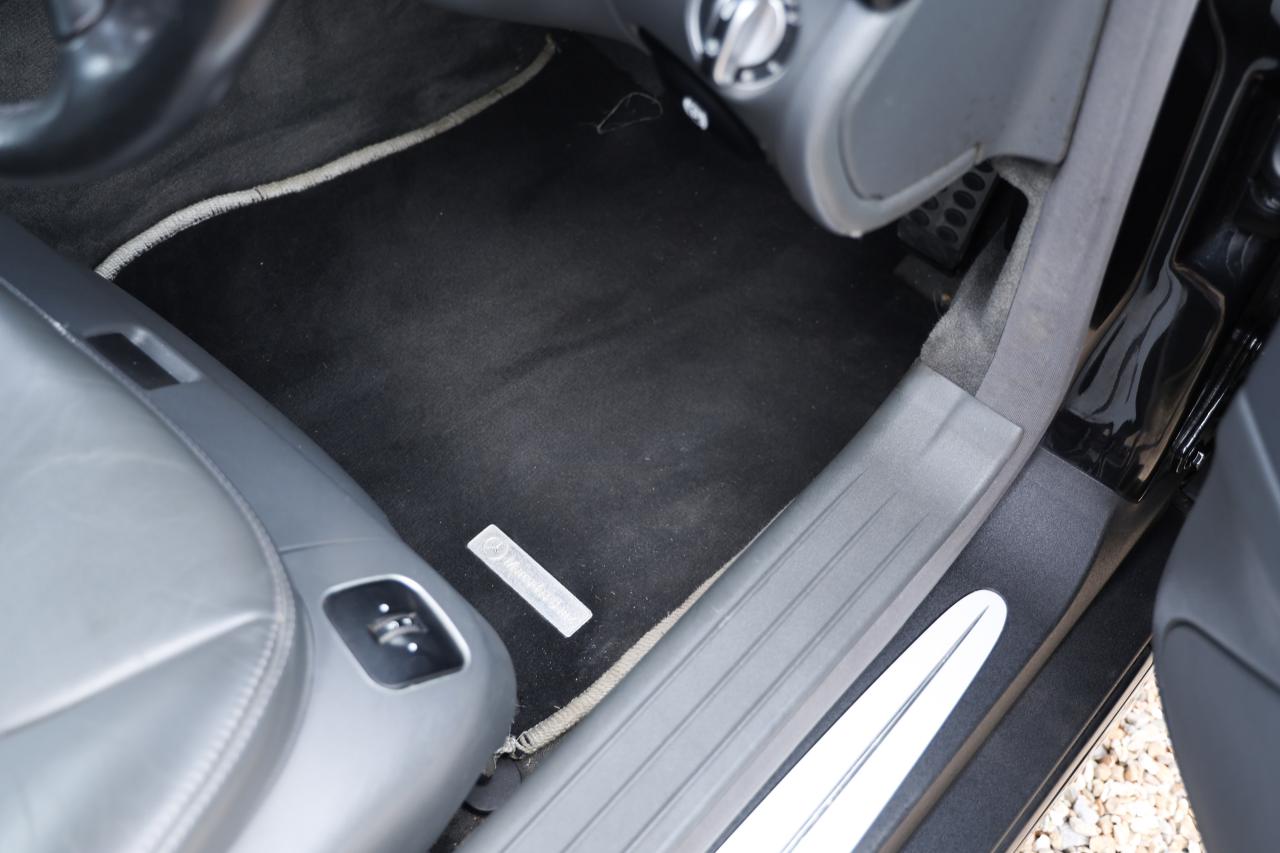 2004 Mercedes - Benz SL350 Convertible