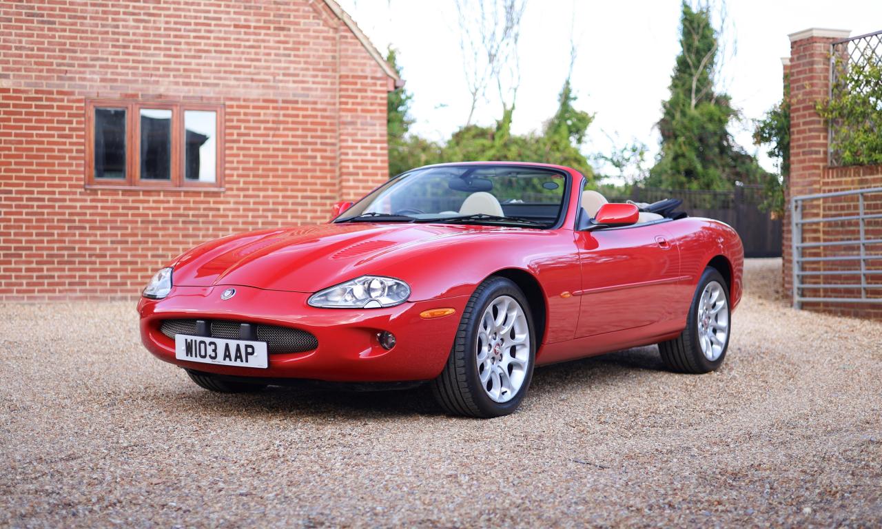 2000 Jaguar XKR Convertible