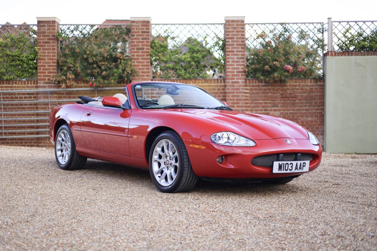 2000 Jaguar XKR Convertible
