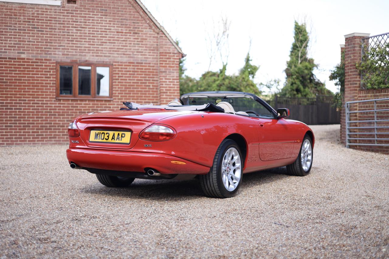 2000 Jaguar XKR Convertible