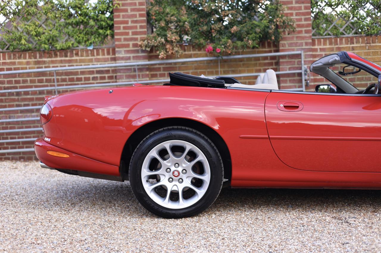 2000 Jaguar XKR Convertible