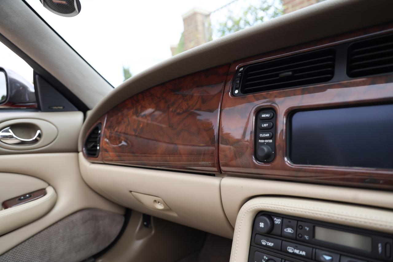 2000 Jaguar XKR Convertible