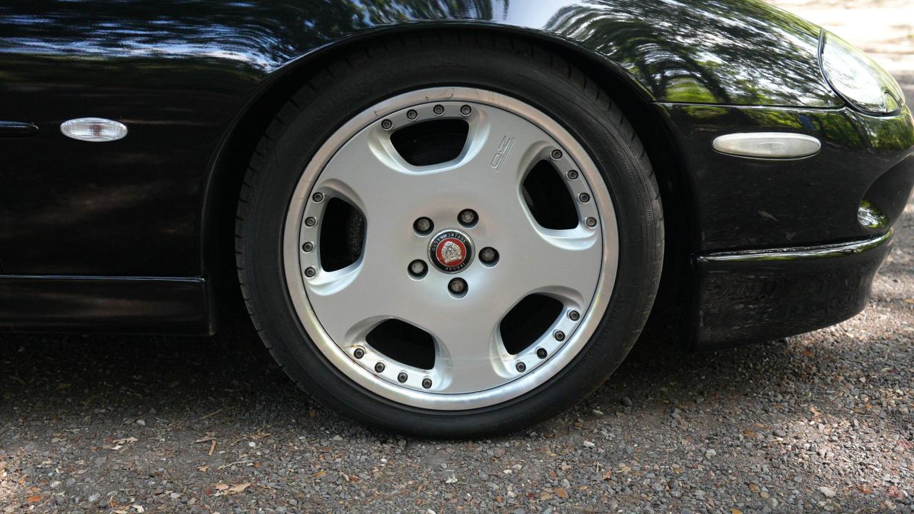 1998 Jaguar XKR Paramount Performance Donington