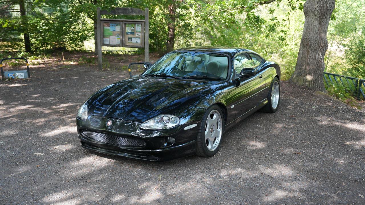 1998 Jaguar XKR Paramount Performance Donington