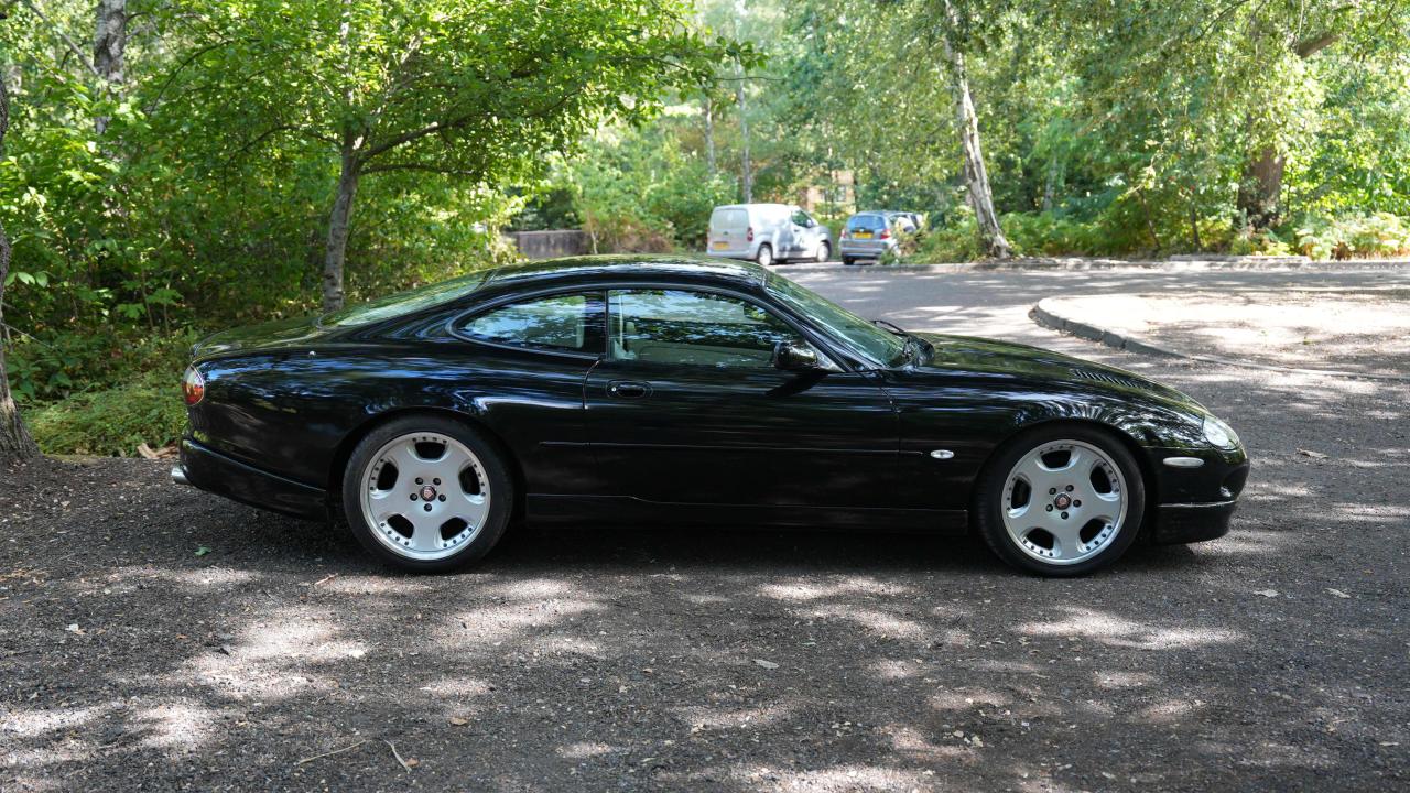 1998 Jaguar XKR Paramount Performance Donington