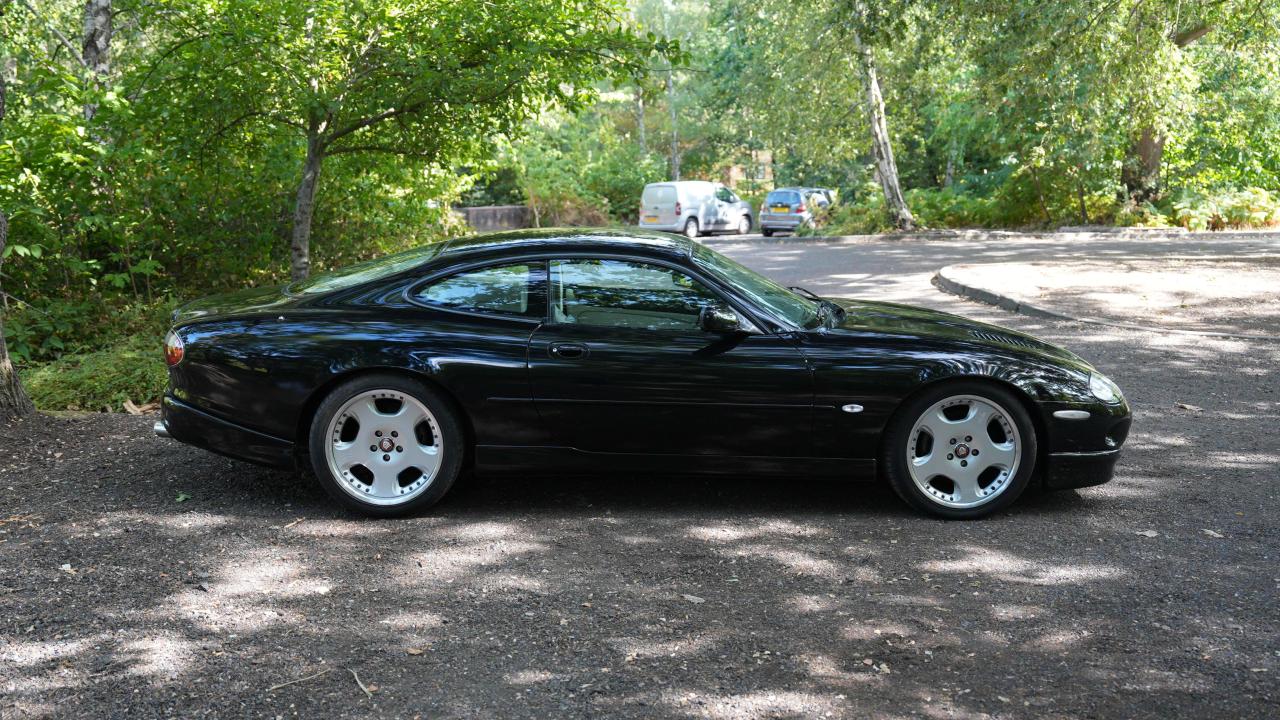 1998 Jaguar XKR Paramount Performance Donington