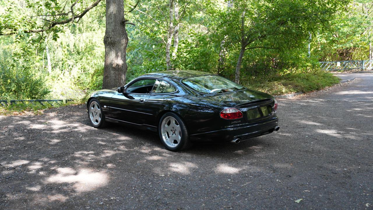 1998 Jaguar XKR Paramount Performance Donington