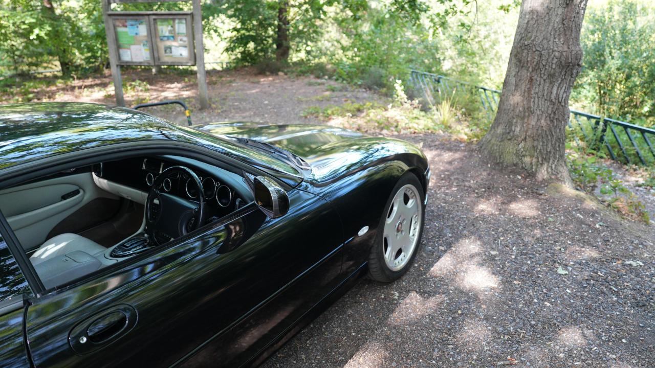 1998 Jaguar XKR Paramount Performance Donington