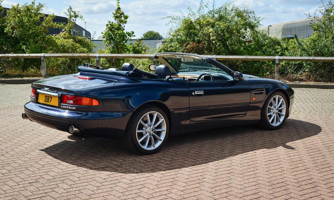 2001 Aston Martin DB7 Vantage Volante