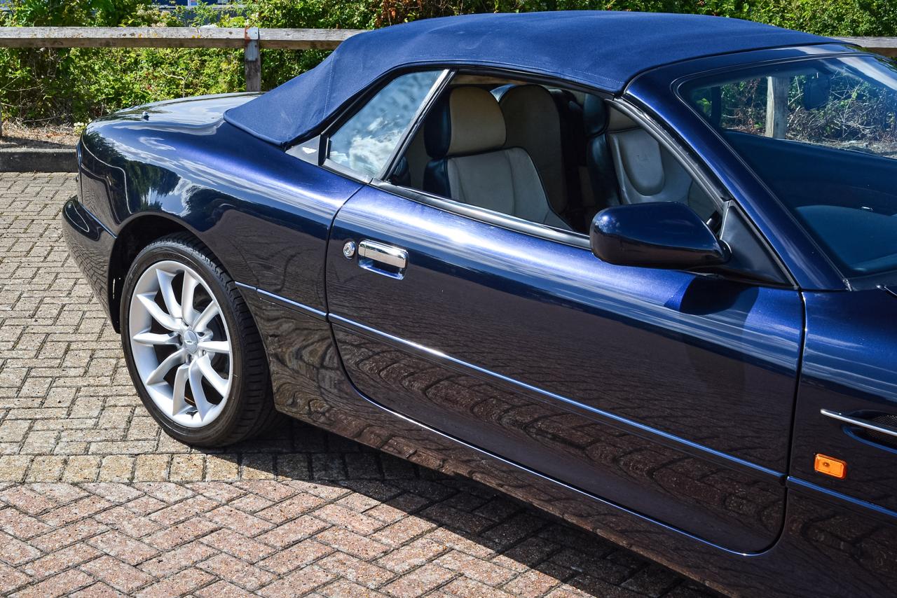 2001 Aston Martin DB7 Vantage Volante