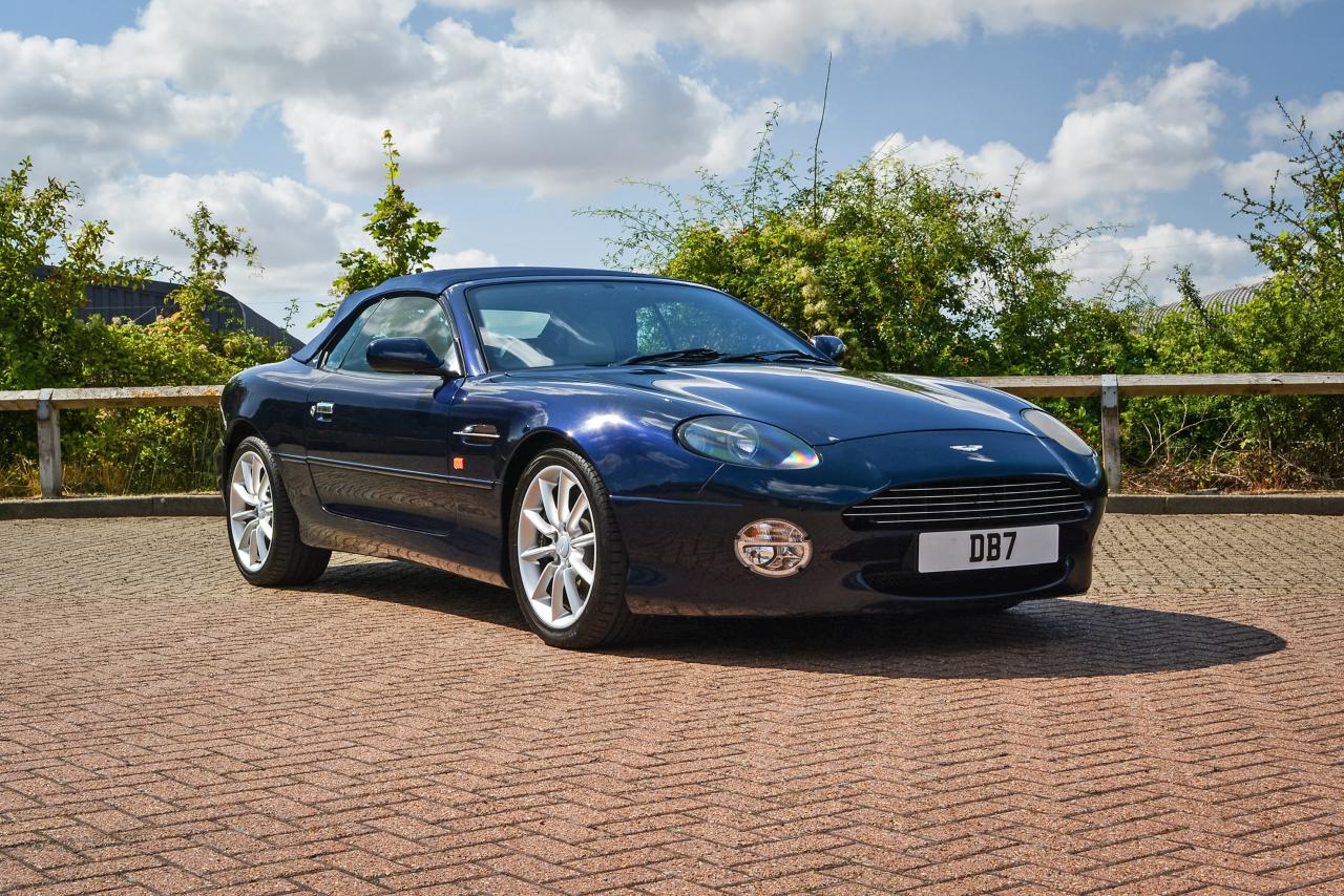 2001 Aston Martin DB7 Vantage Volante