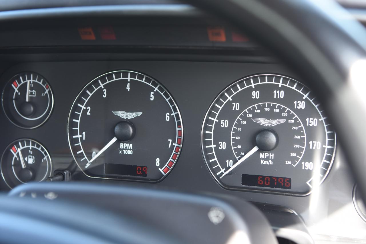 2001 Aston Martin DB7 Vantage Volante